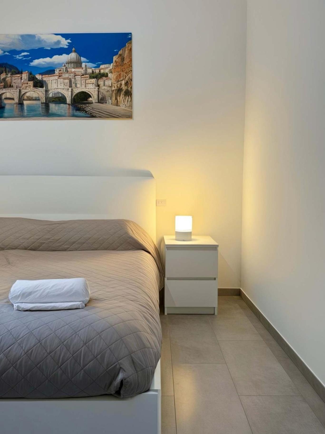 Apartment Homeby, Il Terrazzo Di Maria, Metro C *